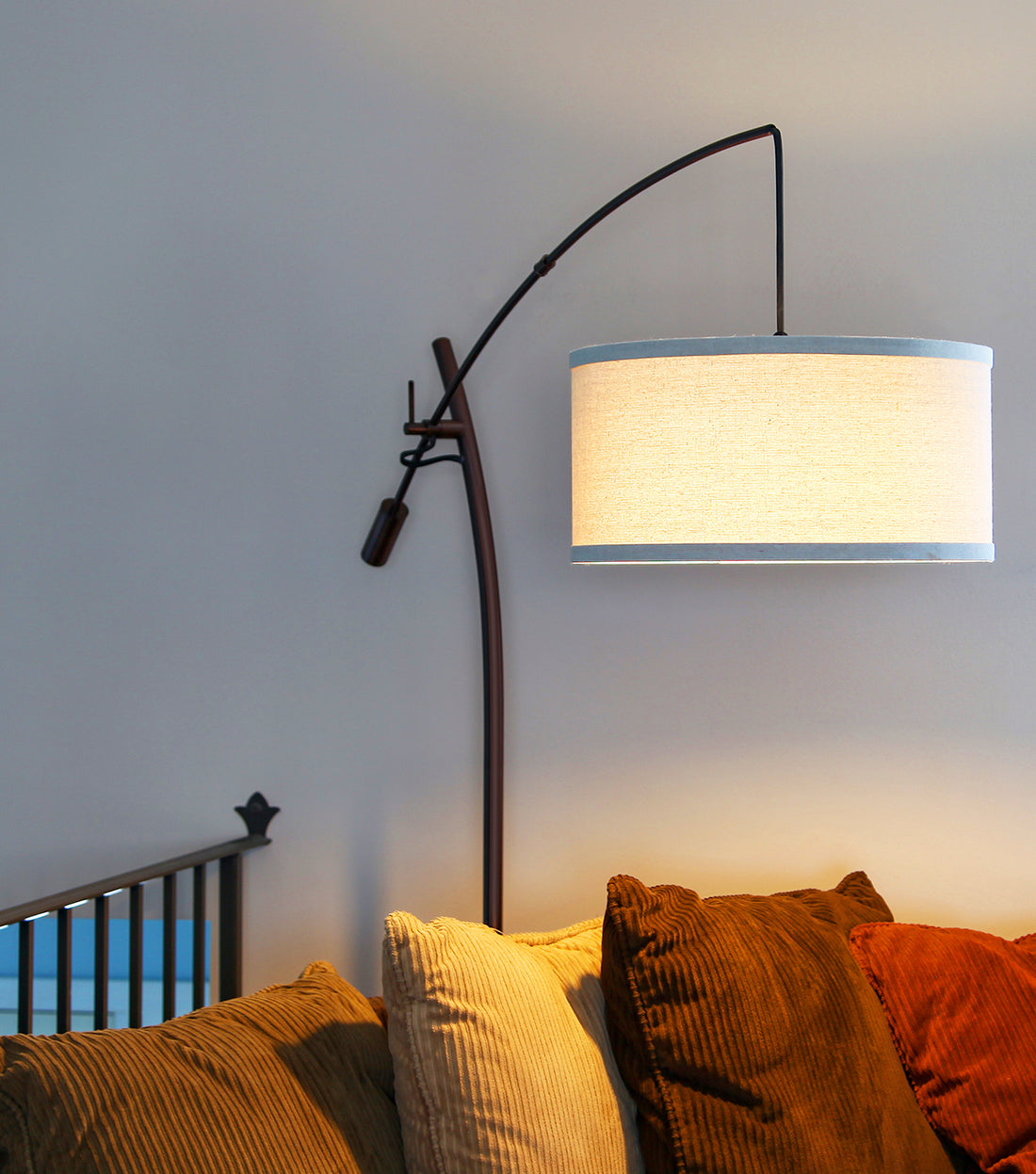Brightech Grayson Modern Arc Floor Lamp for Living Room Contempora –  Lumez Lights
